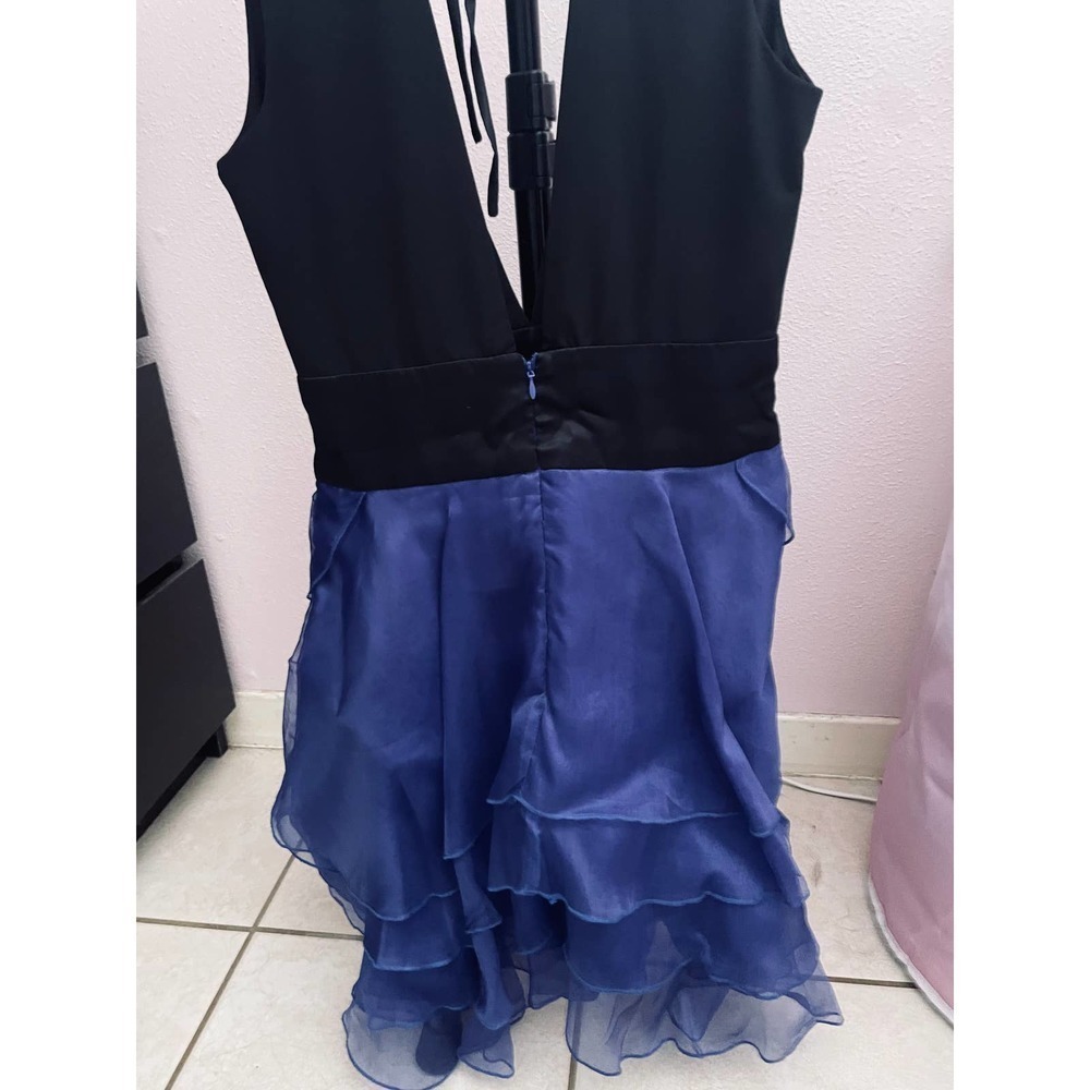 Fumbling Foe Coctaiul dress - Picture 2 of 4